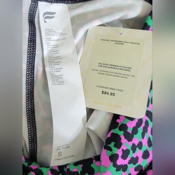 NWT Fabletics Motion365 Leggings Size Small - Picture 8 of 8